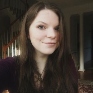 Meet your Posher, Caitlin